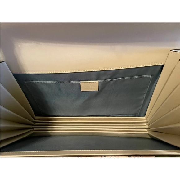 EUC Gucci X Sega Collaboration Star Printed Clutch - Picture 12 of 13